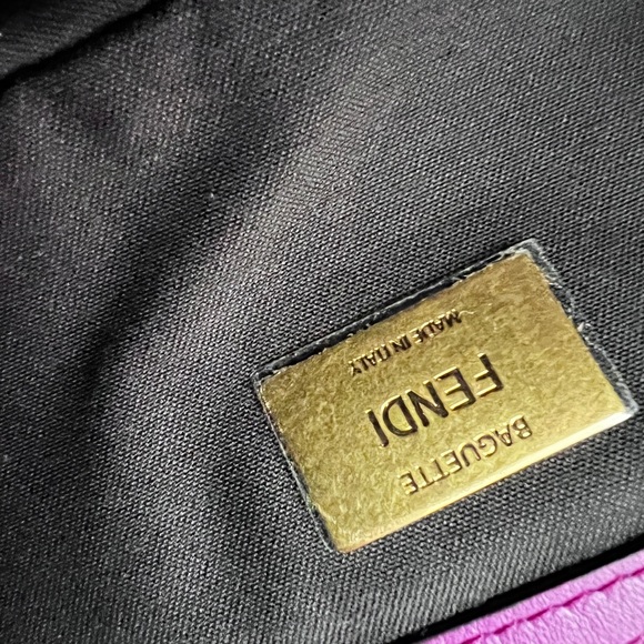 FENDI pink shearling zucca two straps baguette - Picture 6 of 6